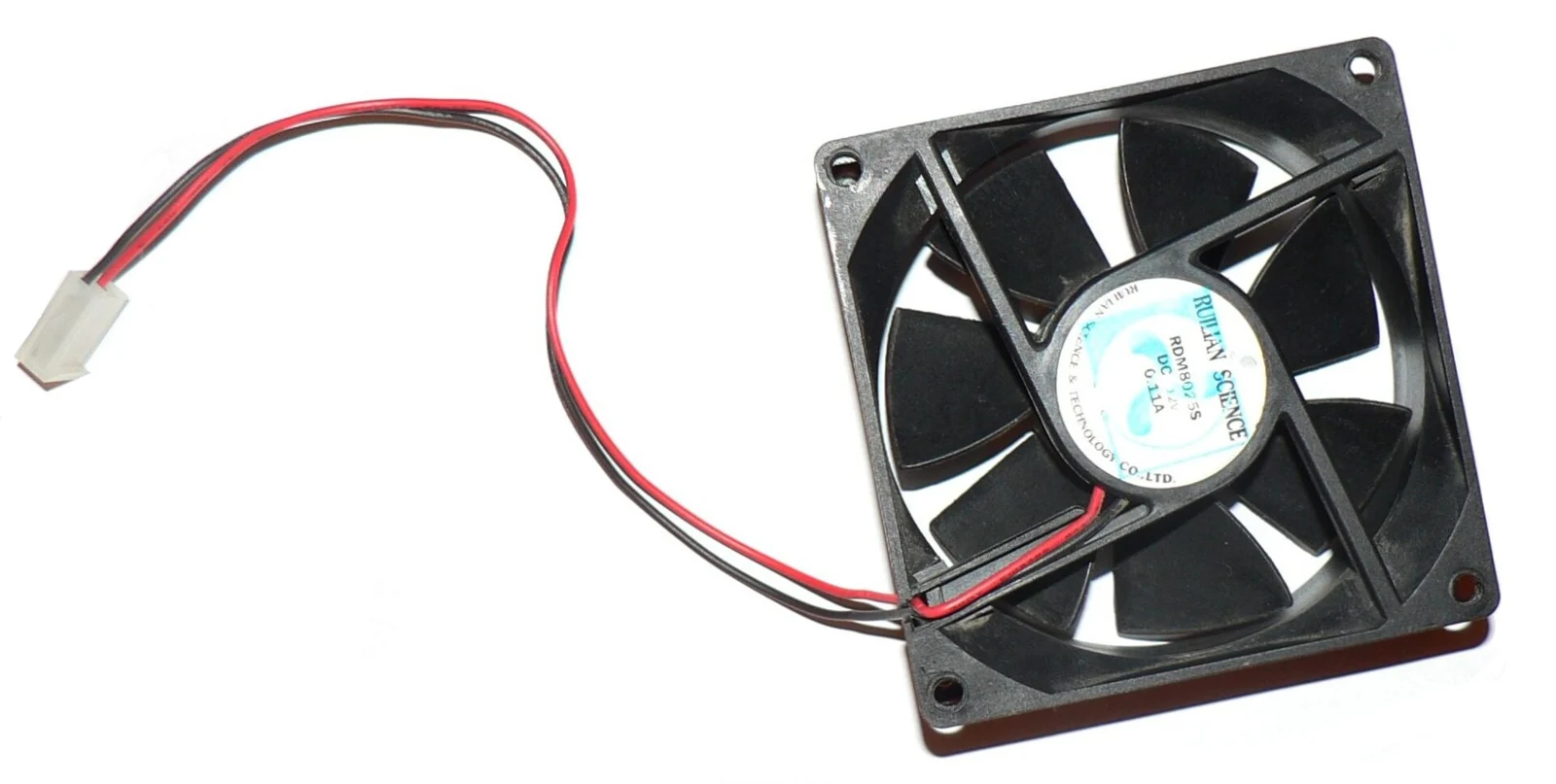 Computer cooling fan used in compact computing infrastructure