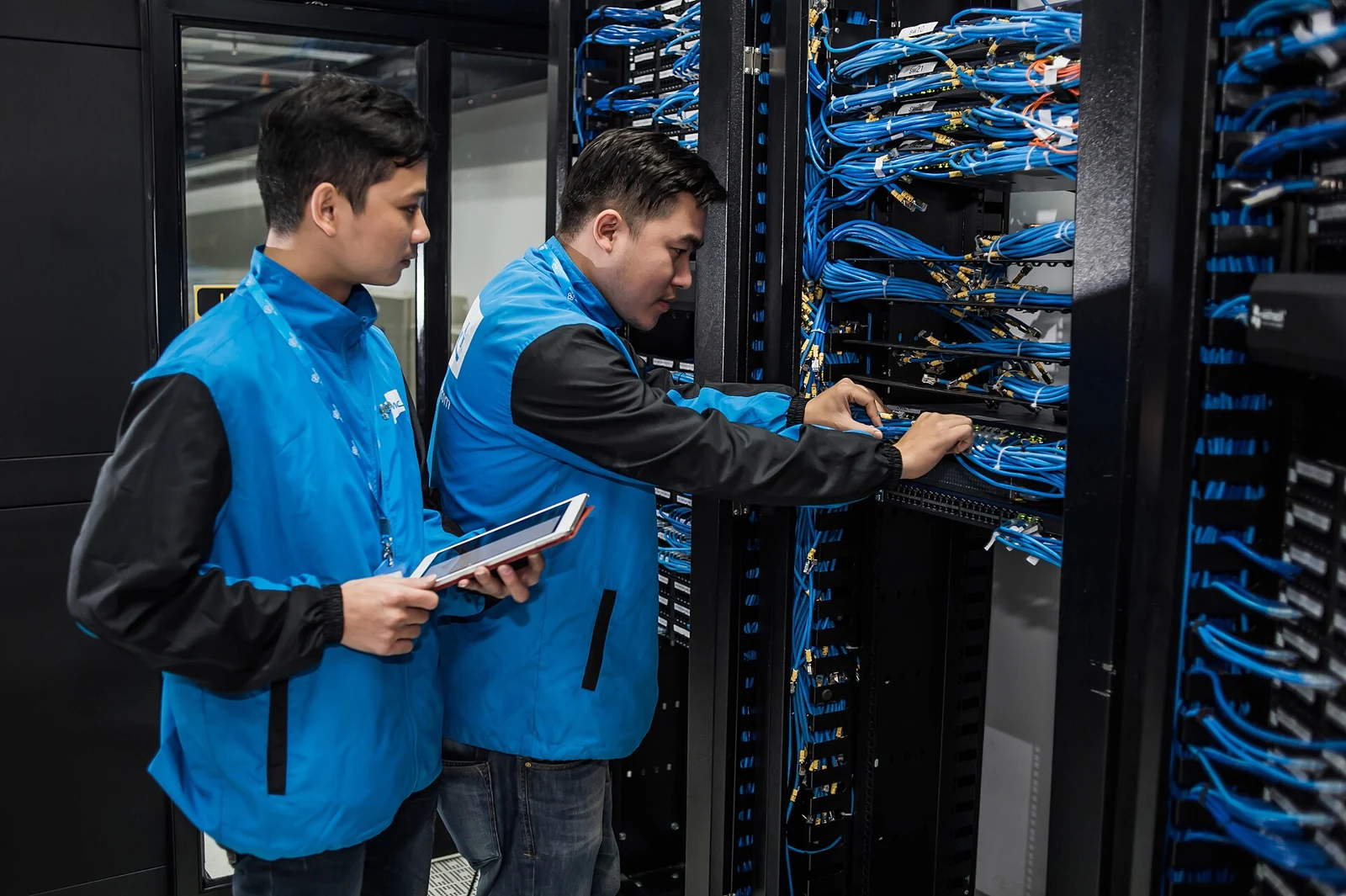 Centro de datos de CMC Telecom, foto contextual de infraestructura en la nube; no confirma disponibilidad de GPU.